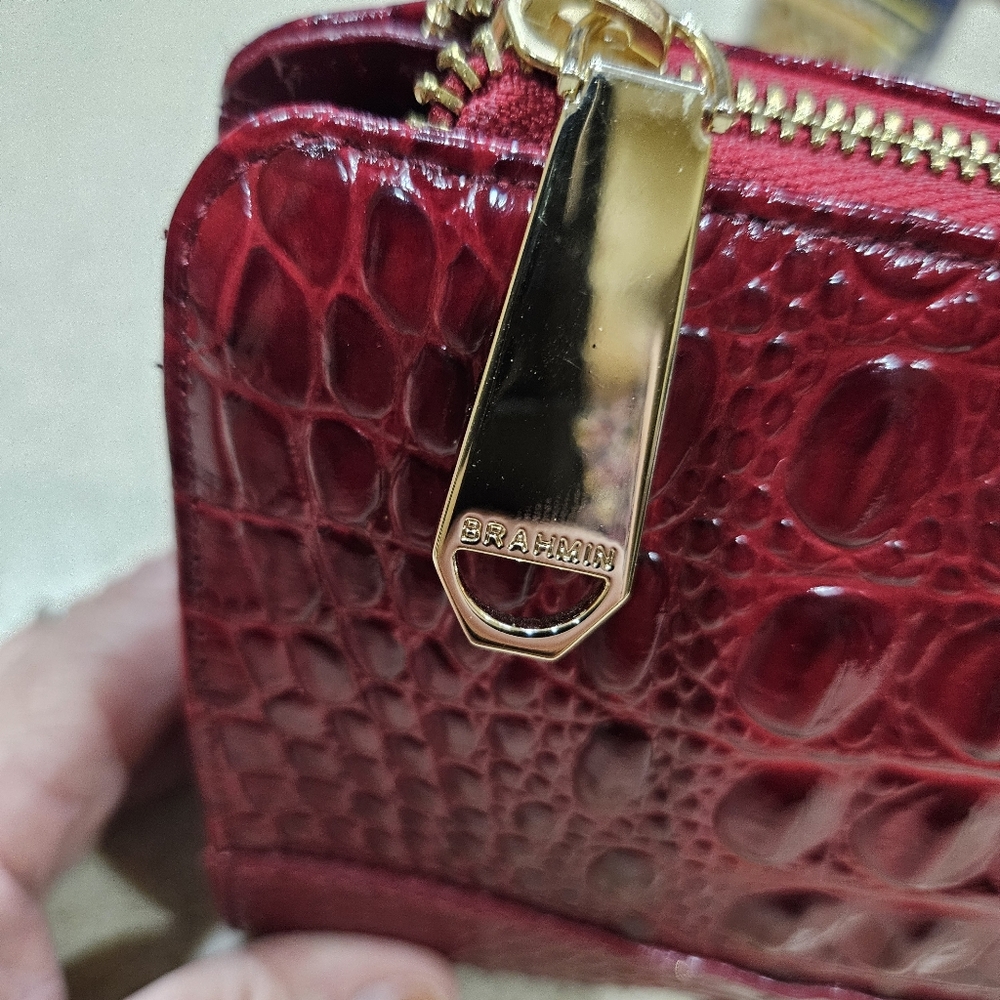 BRAHMIN RED OPAL CLUTCH, CROC-EMBOSSED RED LEATHER HANDBAG - Picture 4 of 4